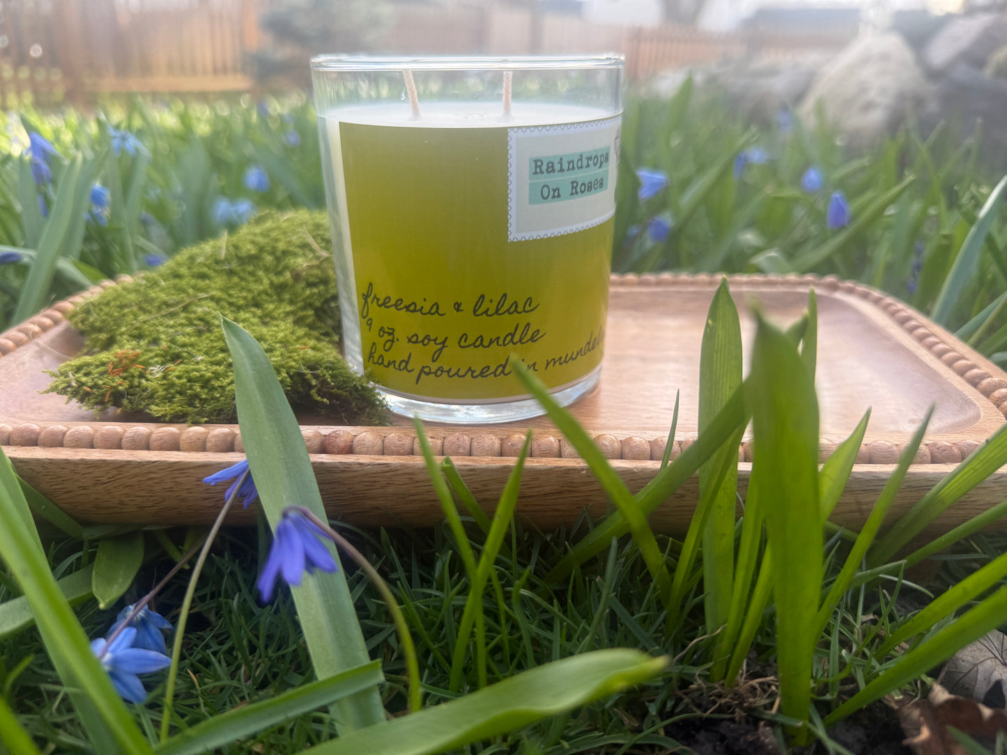 Freesia & Lilac-9 ounce soy candle